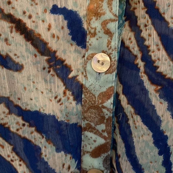 Figueroa&flower leopard pattern, hi-low, sheer w/ blue and brown pattern. XL - Picture 4 of 11